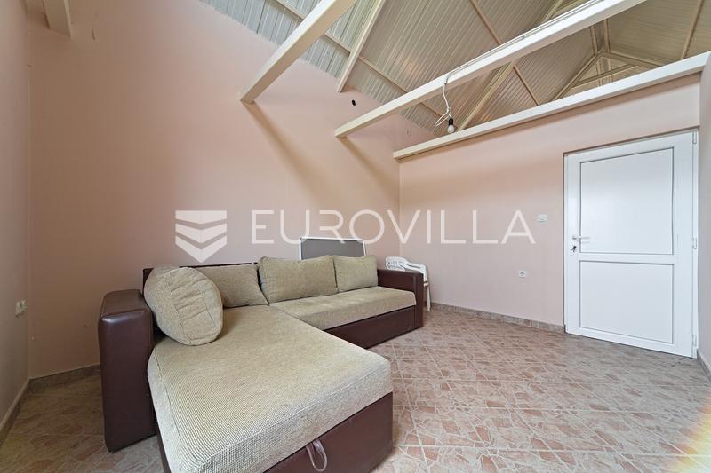 Petrijevci, Nehaj, vikend s pogledom na reko Dravo, terasa z žarom in 722 m² vrt - 7