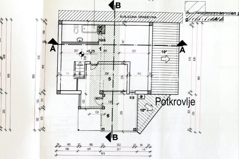 Peroj - Exkluzivní dům se třemi bytovými jednotkami - 23