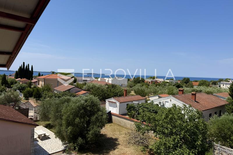 Peroj - Exkluzivní dům se třemi bytovými jednotkami - 7