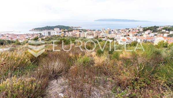 Makarska, vonzó építési telek