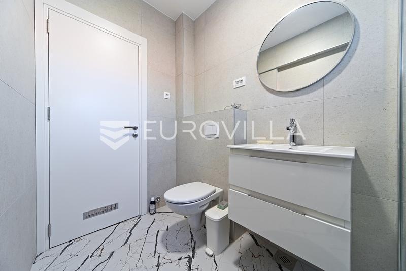 Osijek, Centro de la ciudad, primer alquiler de un apartamento de un dormitorio con una plaza de aparcamiento, 46 m² - 7