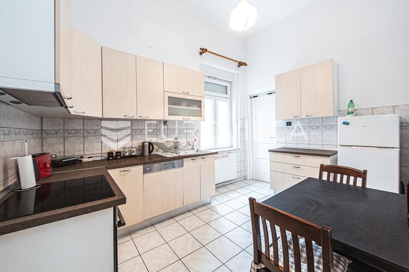 Zagreb Bymidte - 87 m² bolig- og erhvervsareal på 2. sal med elevator, førsteklasses beliggenhed - 10