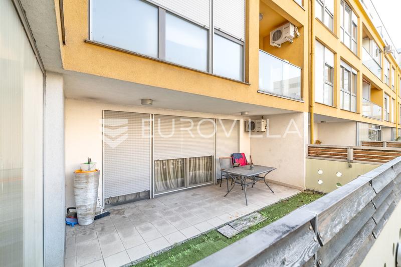 Zagabria, Donji grad, appartamento trilocale premium con terrazza, 2 logge e un posto auto in garage, 115,83 m² - 11