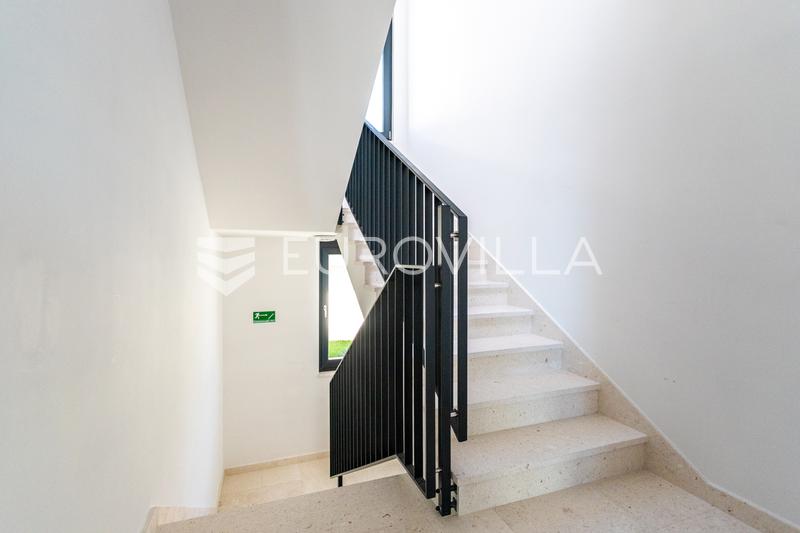 Kaštel Stari, nový dvojizbový byt s krásnym výhľadom na more, s rozlohou 97 m² - 16