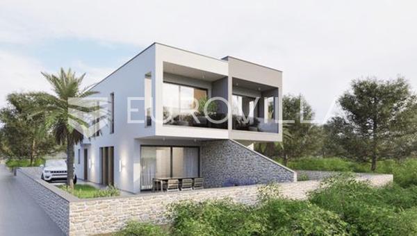 Istrien, Ližnjan, elegant nyopført dobbelthus i energiklasse B med have og swimmingpool, 111 m²