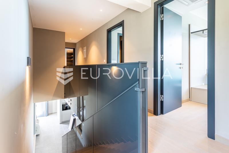 Tisno, modern villa with a swimming pool, first row to the sea - 29