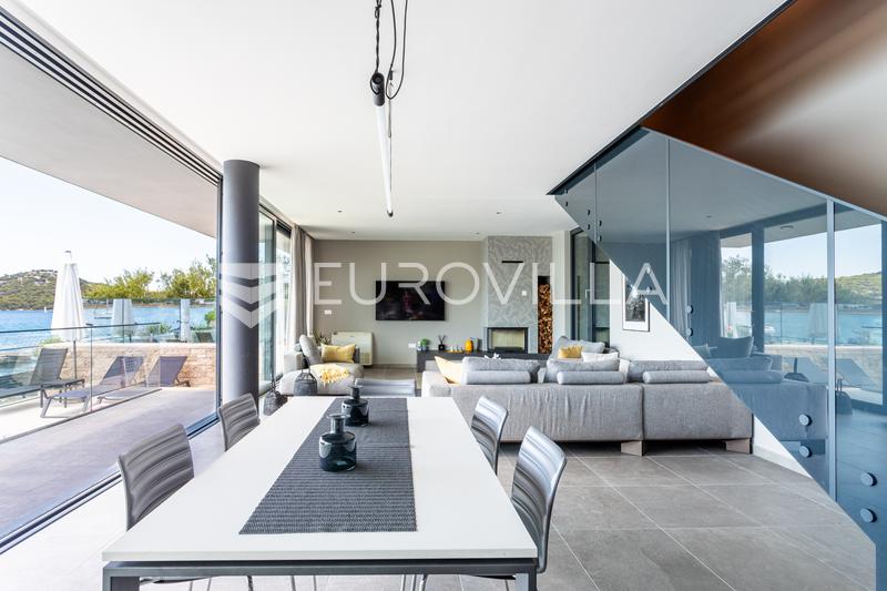 Tisno, modern villa with a swimming pool, first row to the sea - 16