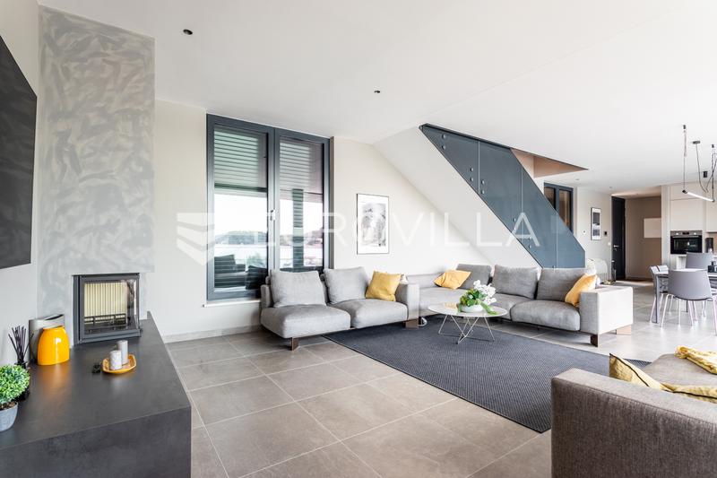 Tisno, modern villa with a swimming pool, first row to the sea - 10