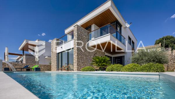 Crikvenica, lyxvilla, hus, 280 m², tomtstorlek 526 m², havsutsikt