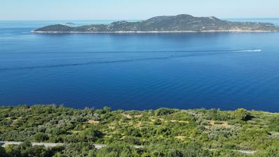 Regio Dubrovnik, Uniek bouwperceel met panoramisch uitzicht op zee