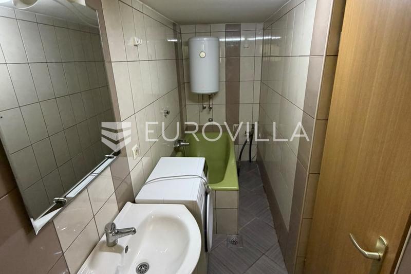 Retkovci, Centar, obiteljska kuća 519 m² - 9