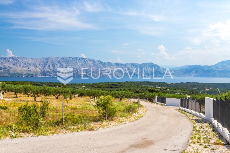 Ostrov Brač, Pucisca - Exkluzivní investice, pozemek 10 343 m² se stavebním povolením - 1