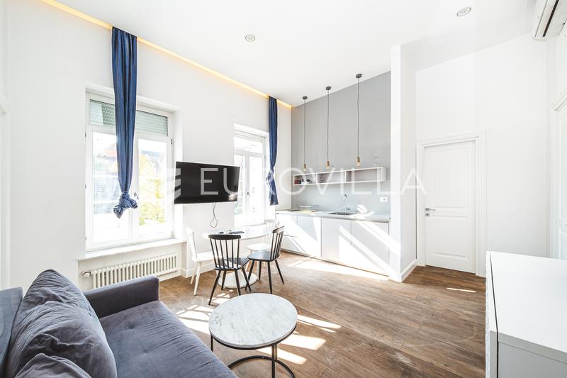 Zagreb, Center, modern one-bedroom apartment NKP 48 m2, OVERHEAD COSTS INCLUDED