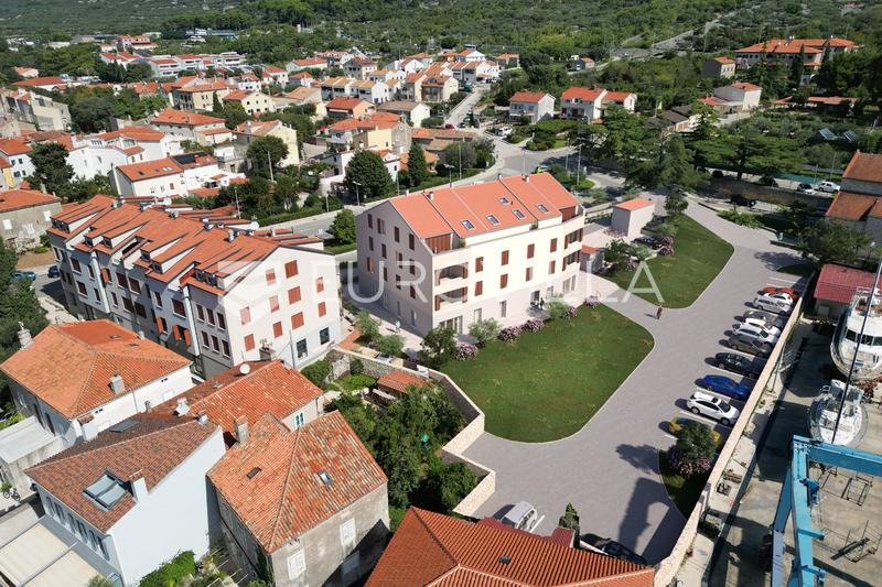 Town of Cres, City Center, Two-Bedroom Apartment in an Excellent Location, NEW BUILD