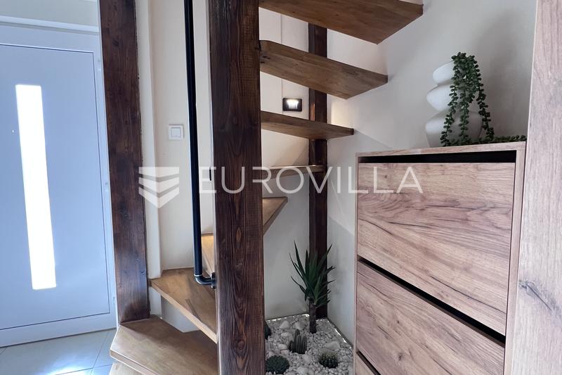 Istra, Kanfanar, potpuno renovirane dvije kamene kuće, useljive odmah, 130 m² - 8
