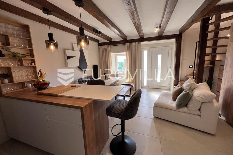 Istra, Kanfanar, potpuno renovirane dvije kamene kuće, useljive odmah, 130 m² - 7