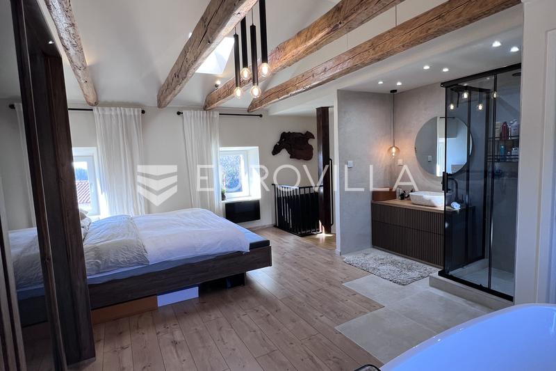 Istra, Kanfanar, potpuno renovirane dvije kamene kuće, useljive odmah, 130 m² - 29