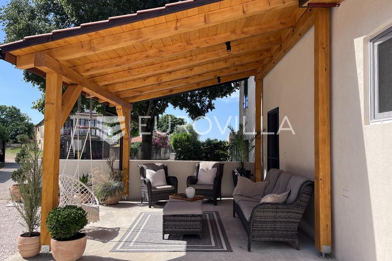Istra, Kanfanar, potpuno renovirane dvije kamene kuće, useljive odmah, 130 m² - 34