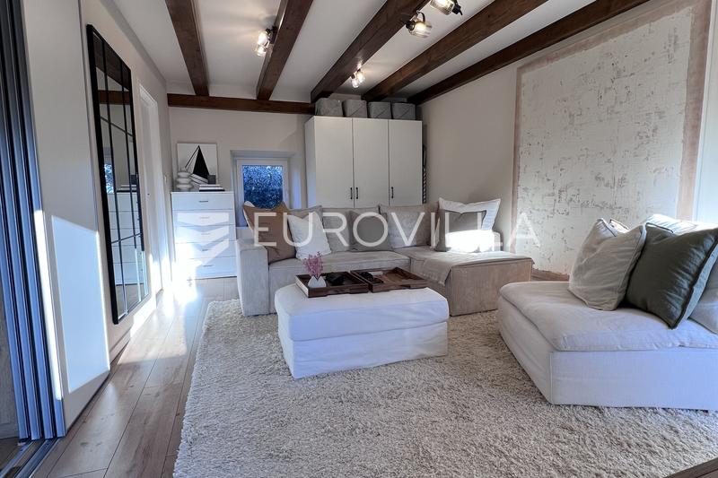 Istra, Kanfanar, potpuno renovirane dvije kamene kuće, useljive odmah, 130 m² - 12