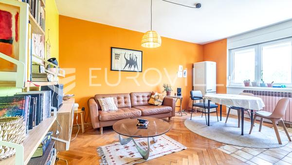 Zagreb, Savica, trosoban stan s dvije loggie, 65 m²