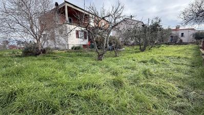 Zadar, Bokanjac, samostojeća kuća s prostranom okućnicom i velikim potencijalom