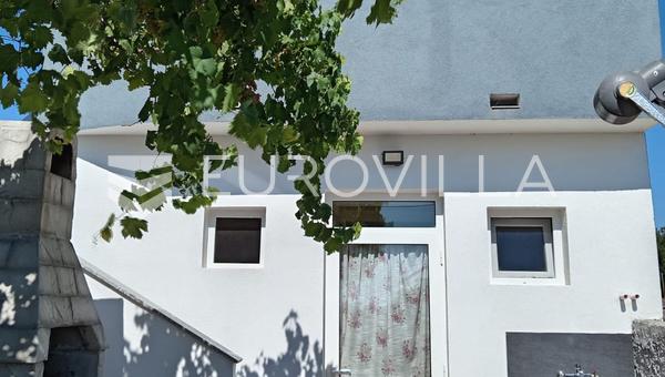 Zadar, Vrsi kuća s pogledom na more