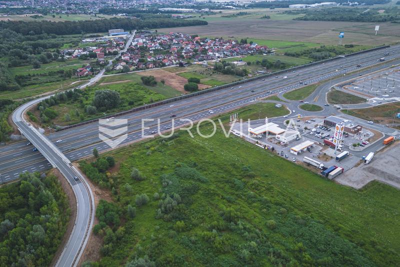Sesvetski Kraljevec, atraktivno investicijsko zemljište 23.122 m², gospodarska zona - 10
