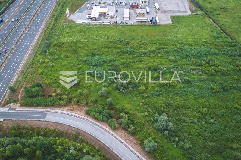 Sesvetski Kraljevec, atraktivno investicijsko zemljište 23.122 m², gospodarska zona - 8