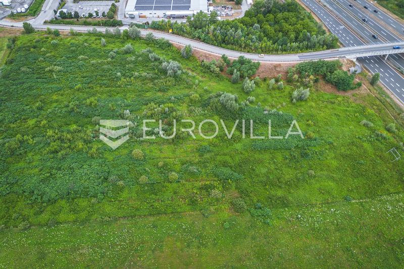 Sesvetski Kraljevec, atraktivno investicijsko zemljište 23.122 m², gospodarska zona - 4