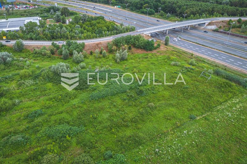 Sesvetski Kraljevec, atraktivno investicijsko zemljište 23.122 m², gospodarska zona - 2