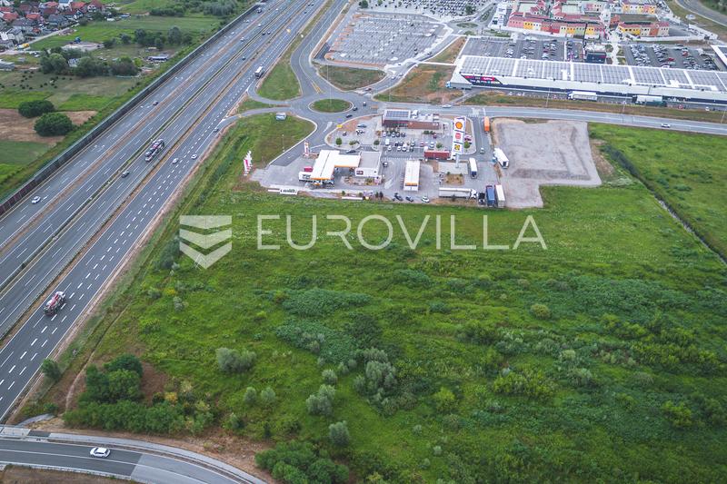 Sesvetski Kraljevec, atraktivno investicijsko zemljište 23.122 m², gospodarska zona - 9