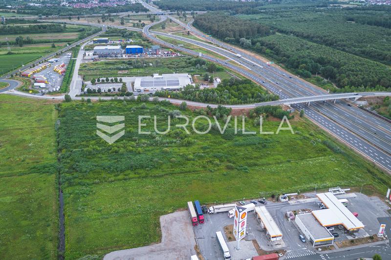 Sesvetski Kraljevec, atraktivno investicijsko zemljište 23.122 m², gospodarska zona - 12