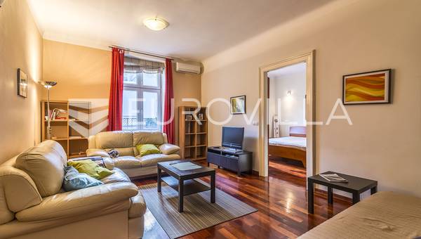 Gajeva, smuk toværelses lejlighed, 78 m²