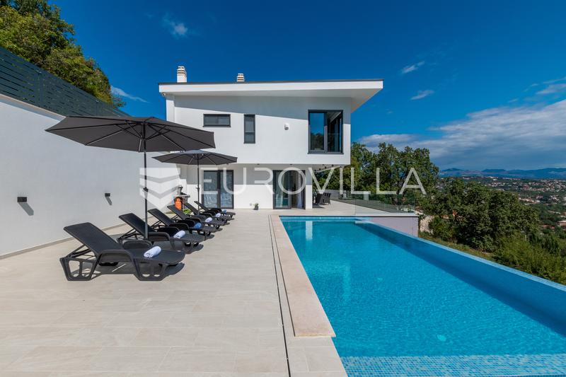 Opatija okolica, Mihotići, luksuzna vila 342 m² s infinity bazenom i wellnessom - 39