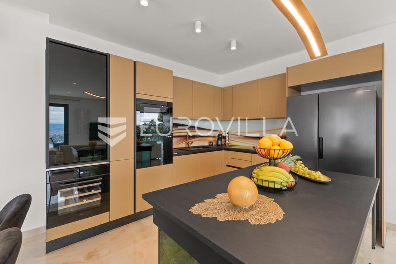 Opatija okolica, Mihotići, luksuzna vila 342 m² s infinity bazenom i wellnessom - 5