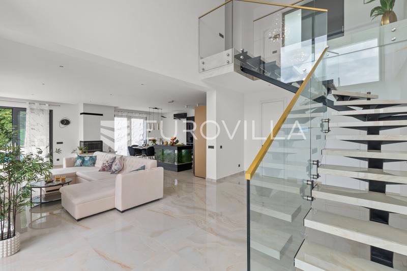 Opatija okolica, Mihotići, luksuzna vila 342 m² s infinity bazenom i wellnessom - 8