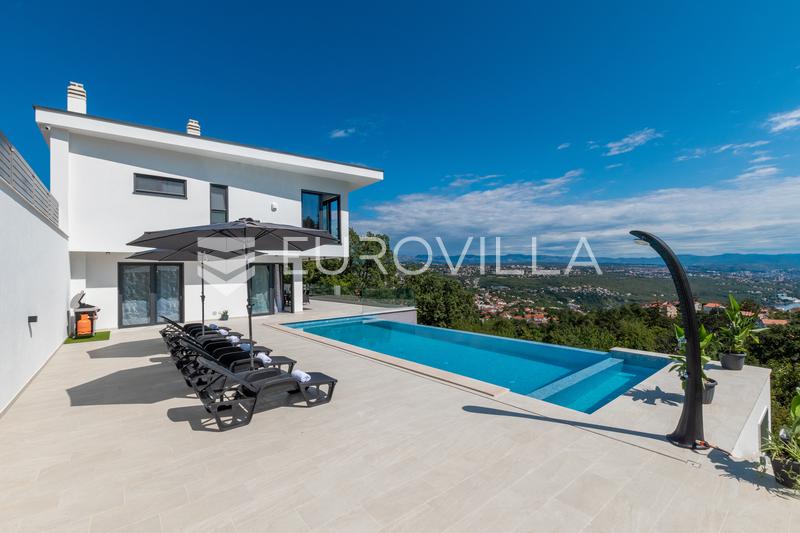 Opatija okolica, Mihotići, luksuzna vila 342 m² s infinity bazenom i wellnessom - 37