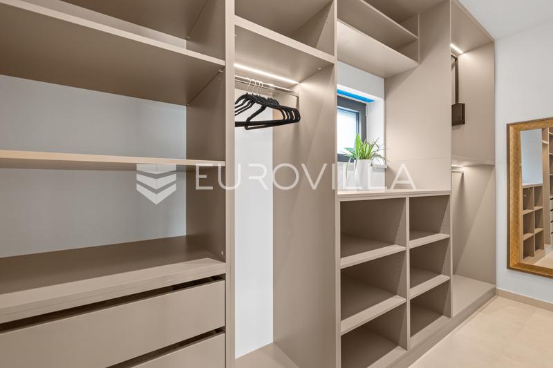 Opatija okolica, Mihotići, luksuzna vila 342 m² s infinity bazenom i wellnessom - 14