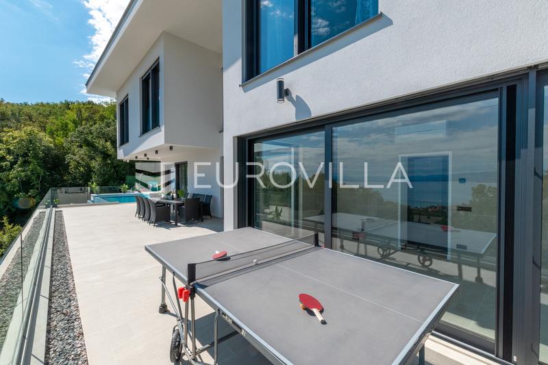 Opatija okolica, Mihotići, luksuzna vila 342 m² s infinity bazenom i wellnessom - 42