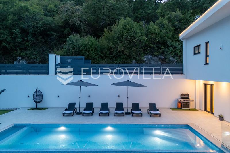 Opatija okolica, Mihotići, luksuzna vila 342 m² s infinity bazenom i wellnessom - 35