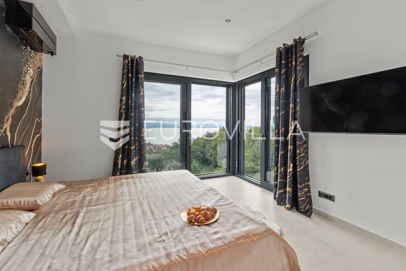 Opatija okolica, Mihotići, luksuzna vila 342 m² s infinity bazenom i wellnessom - 13