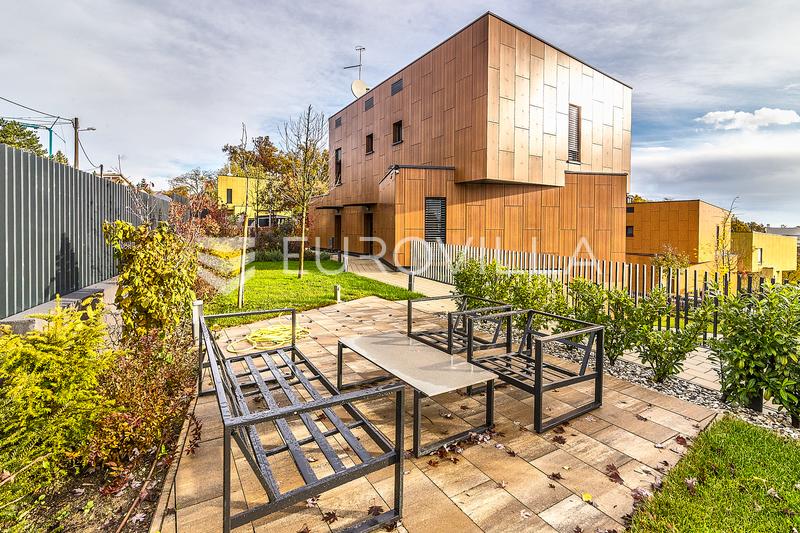 Zagreb, Maksimir, luxury two-bedroom apartment 125 m², new building, parking