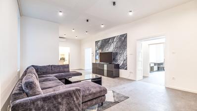 Zagreb, Gajeva ulica, blizina Zrinjevca, poslovni prostor / novo uređeni stan145 m²