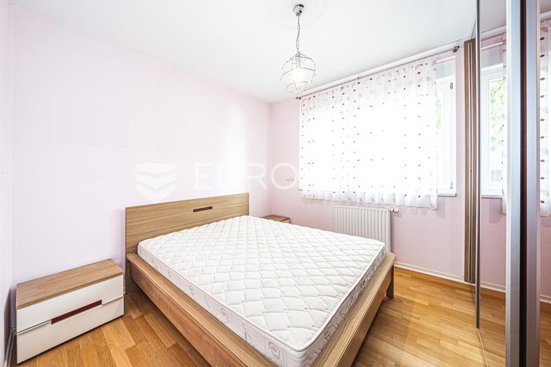 Sveta Nedelja, Hoto Vile - un bel appartement de trois pièces avec une surface utile nette de 95 m² - 8