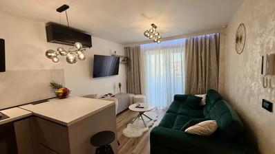 Krk merkezde lüks, iki yatak odalı, teraslı daire