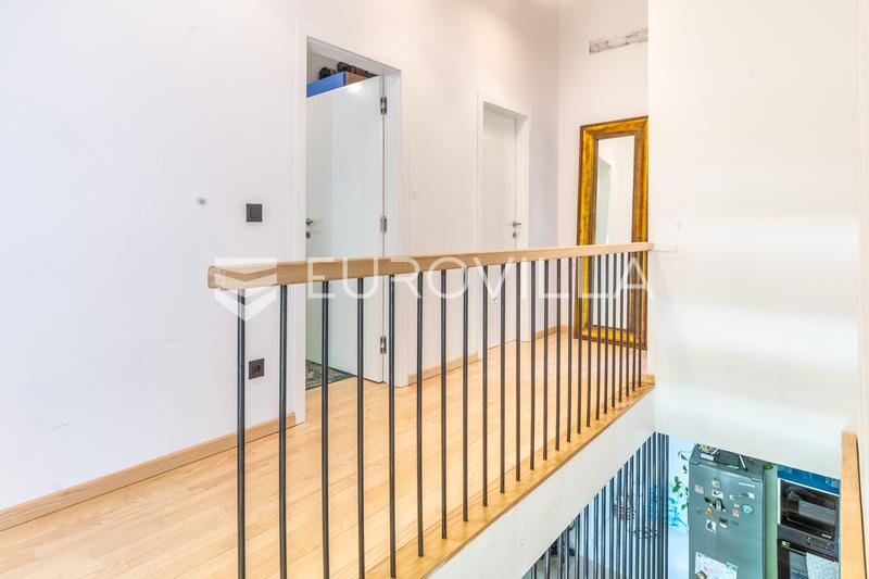 Zagreb, Maksimir, hermosa casa de 120 m² en una parcela de 720 m² - 11
