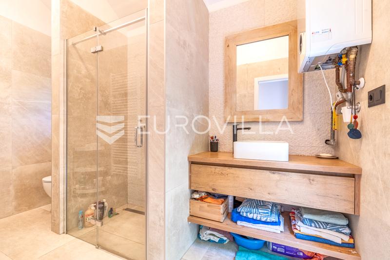 Zagreb, Maksimir, hermosa casa de 120 m² en una parcela de 720 m² - 12