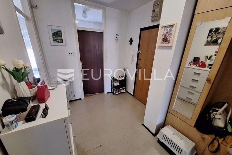 Karlovac, Novi Centar, apartment 58.50 m², excellent location - 7
