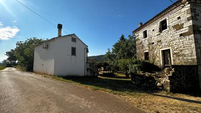Istria, near Oprtalj - A Rare Opportunity - Two Houses, Two Courtyards and Unlimited Potential