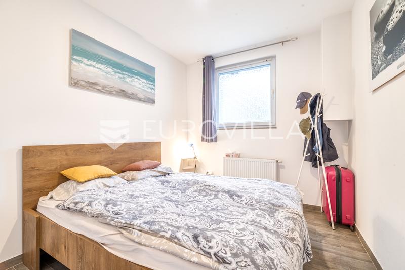 Zagreb, Kvatrić, beautiful one bedroom apartment 30 m²